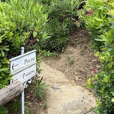 Issambres : Appt 2 Pièces, 5 Couchages, Climatisé, Piscine - Fr-1-226-524 *